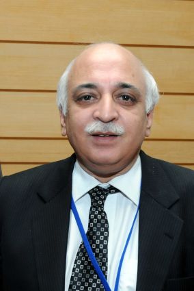 H. E. Dr. Abdulrazzak AL-NAFISI